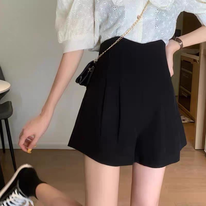 Q004_Quần short nữ cạp cao xếp ly