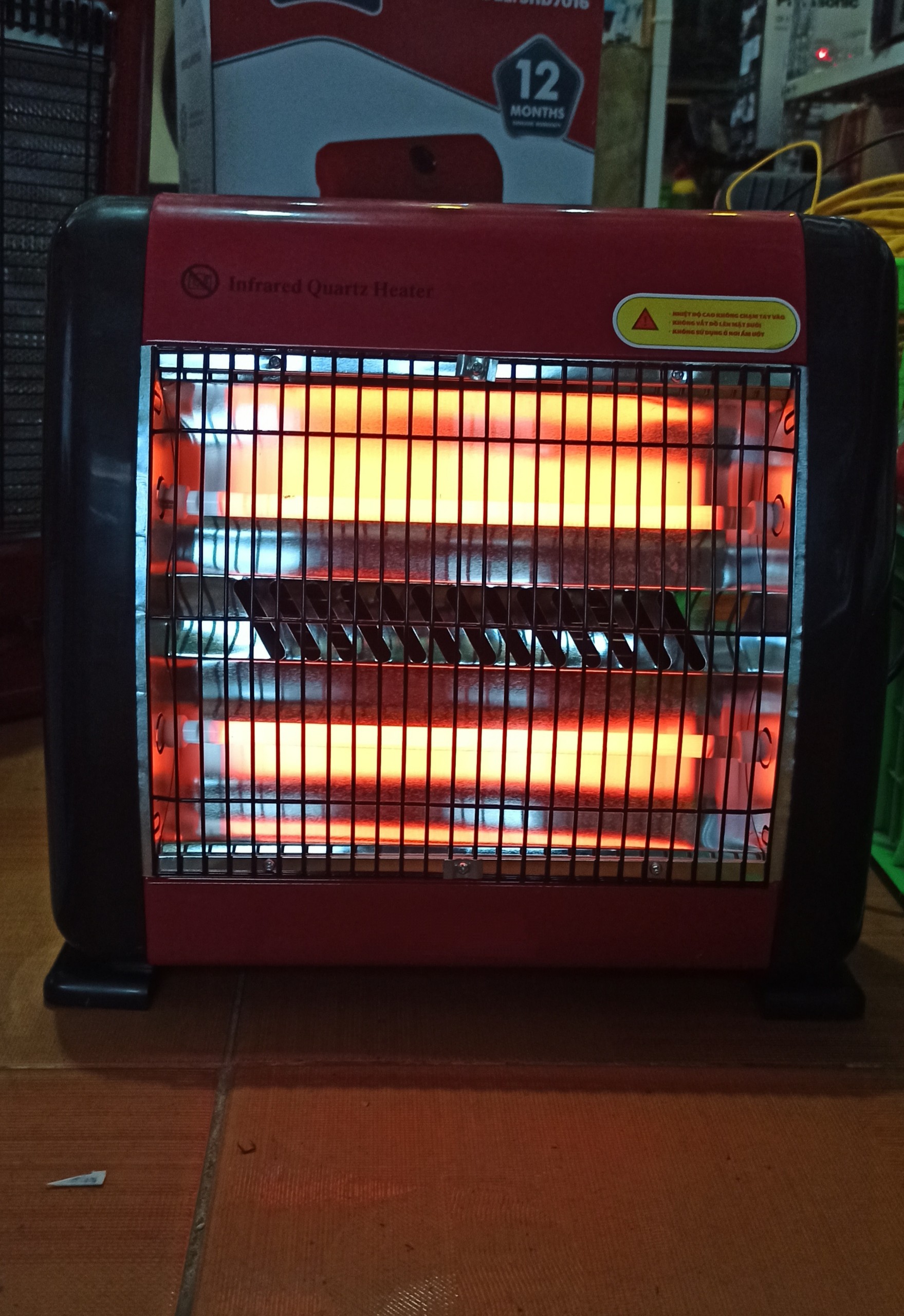 Sưởi Điện Hồng Ngoại SH 7013 - Đen Đỏ