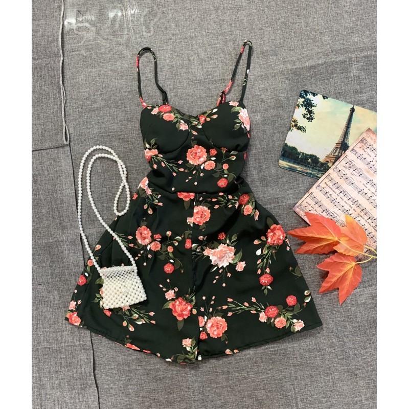 Jum short hoa đen