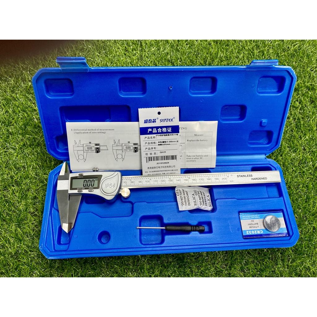 Thước kẹp điện tử chống nước Syntek thép không gỉ bền bỉ, chống bụi bẩn và ẩm mốc