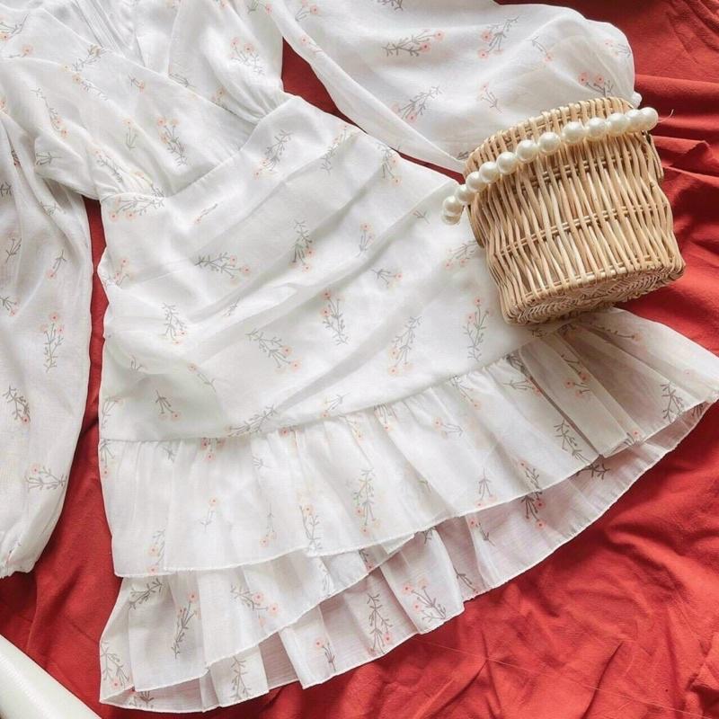 Đầm Tơ Đuôi Cá Váy Cổ Chữ V Tay Bo Tại Linh Dilys