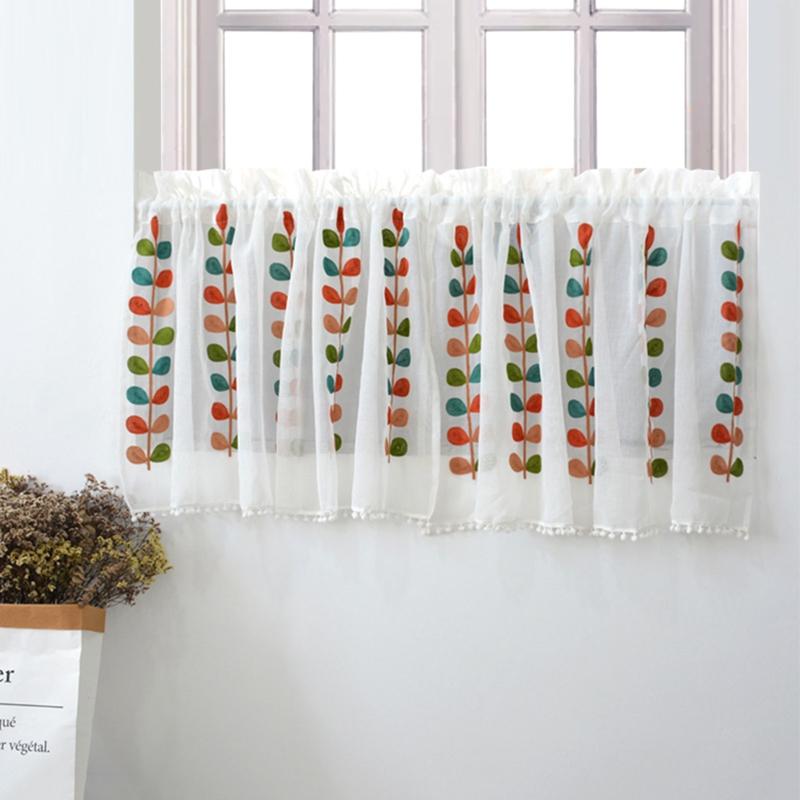 Rèm Cửa Sổ Ngắn Thiết Kế Họa Tiết Hiện Đại
