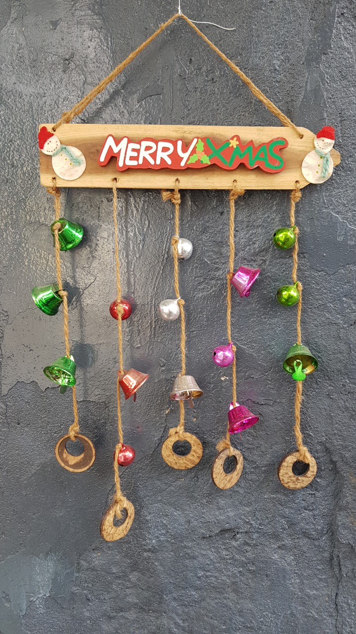 Bảng trang trí, bảng chuông Merry Christmas dùng để trang trí, decor không gian tiệc Giáng sinh, Noel, hàng handmade. Giao từ HCM