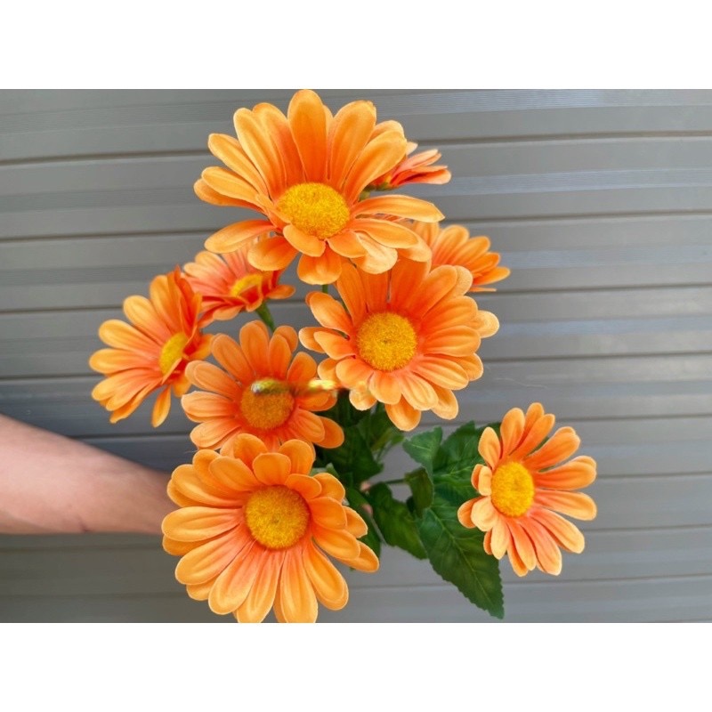 Cụm hoa cúc giả - 1 cụm 9 bông - dài 25cm - Cây giả, hoa lụa Decor trang trí nhà cửa