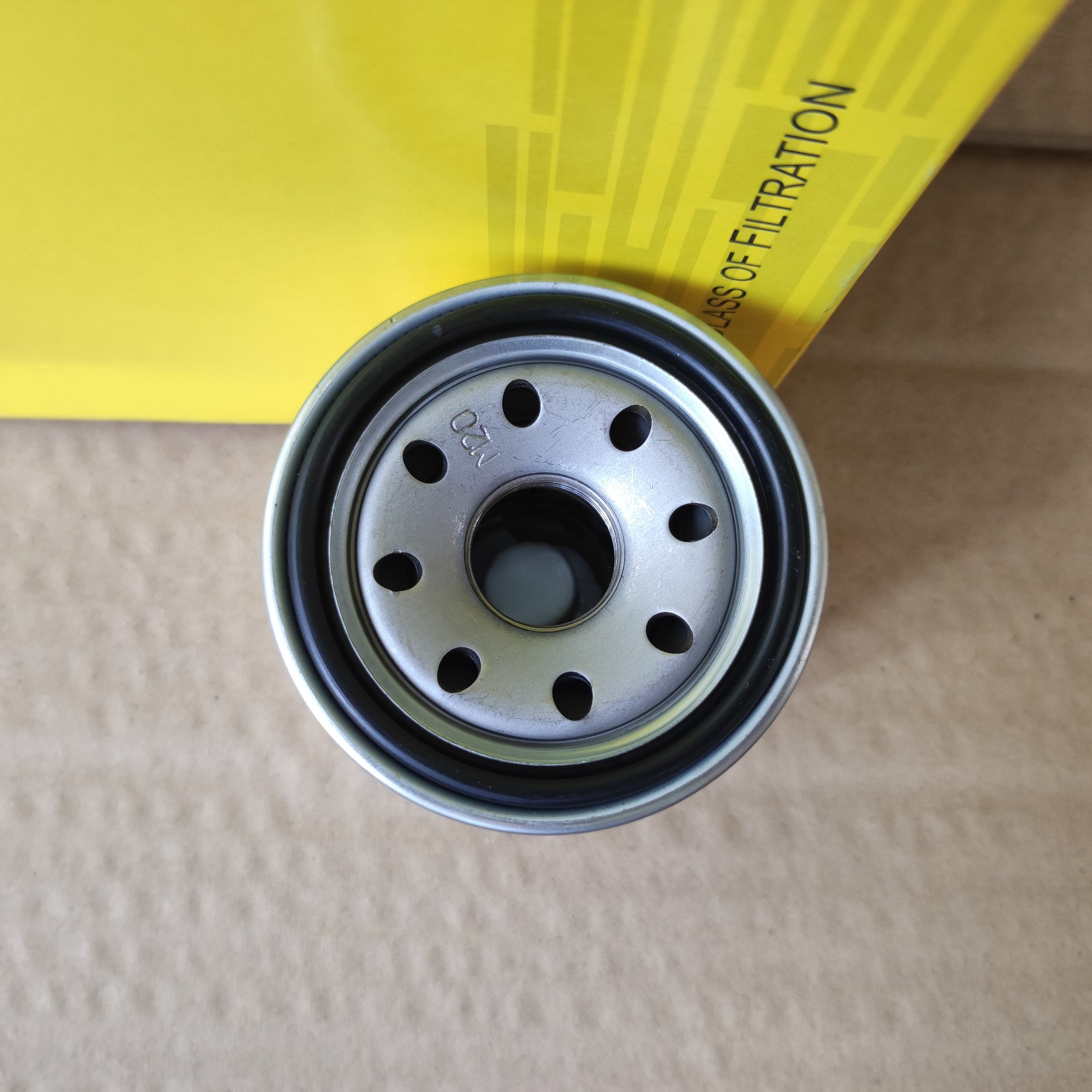 Lọc dầu Nissan Sunny 2011-2015