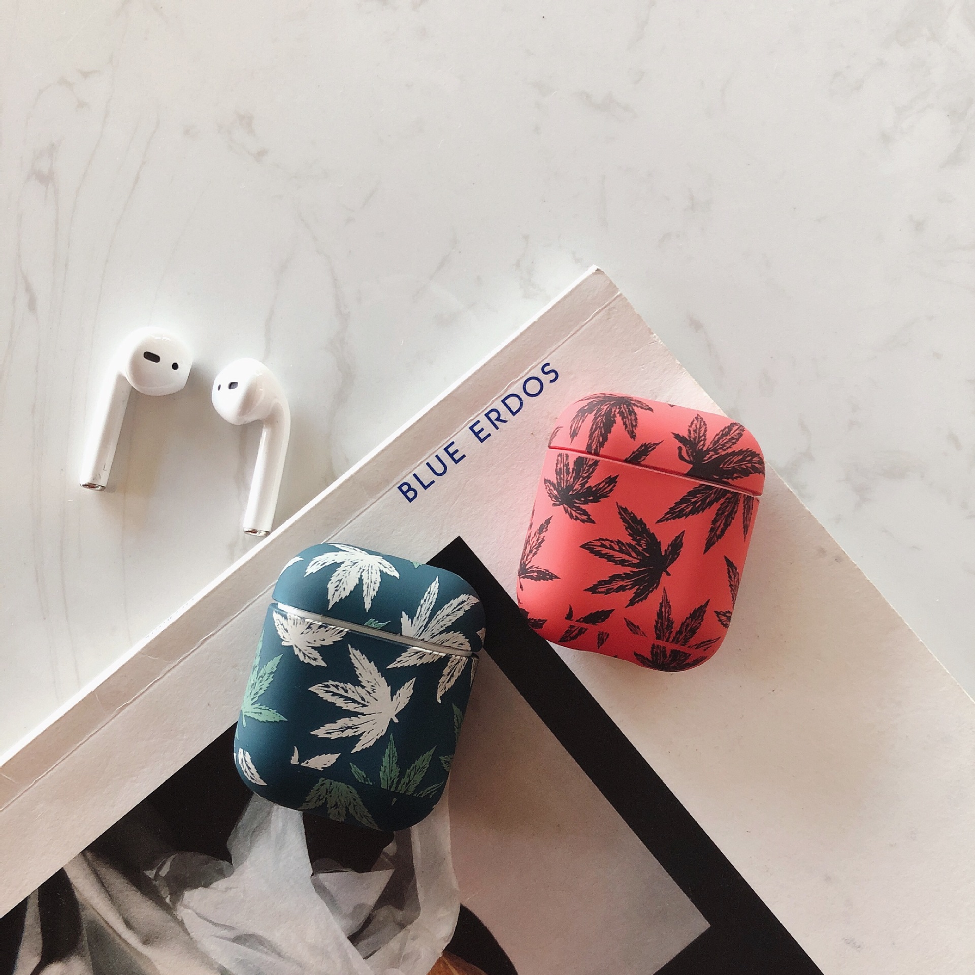 Airpods case, Ốp nhựa cứng bảo vệ dành cho Airpods 1/2 - Lá Phong - Hàng Chính Hãng