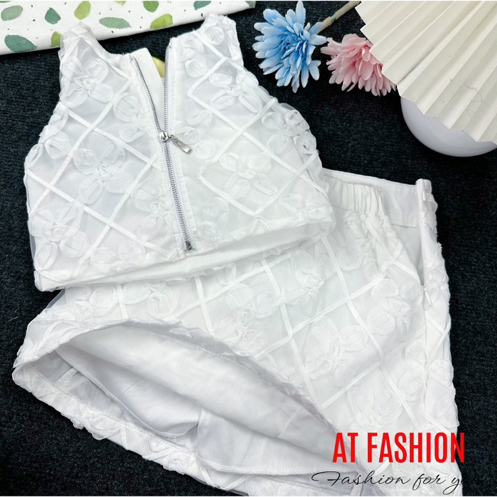 Hình ảnh Nguyên set bộ quần giả váy phối áo croptop cho bé gái phong cách từ 10-40kg chất vải mềm mịn mát
