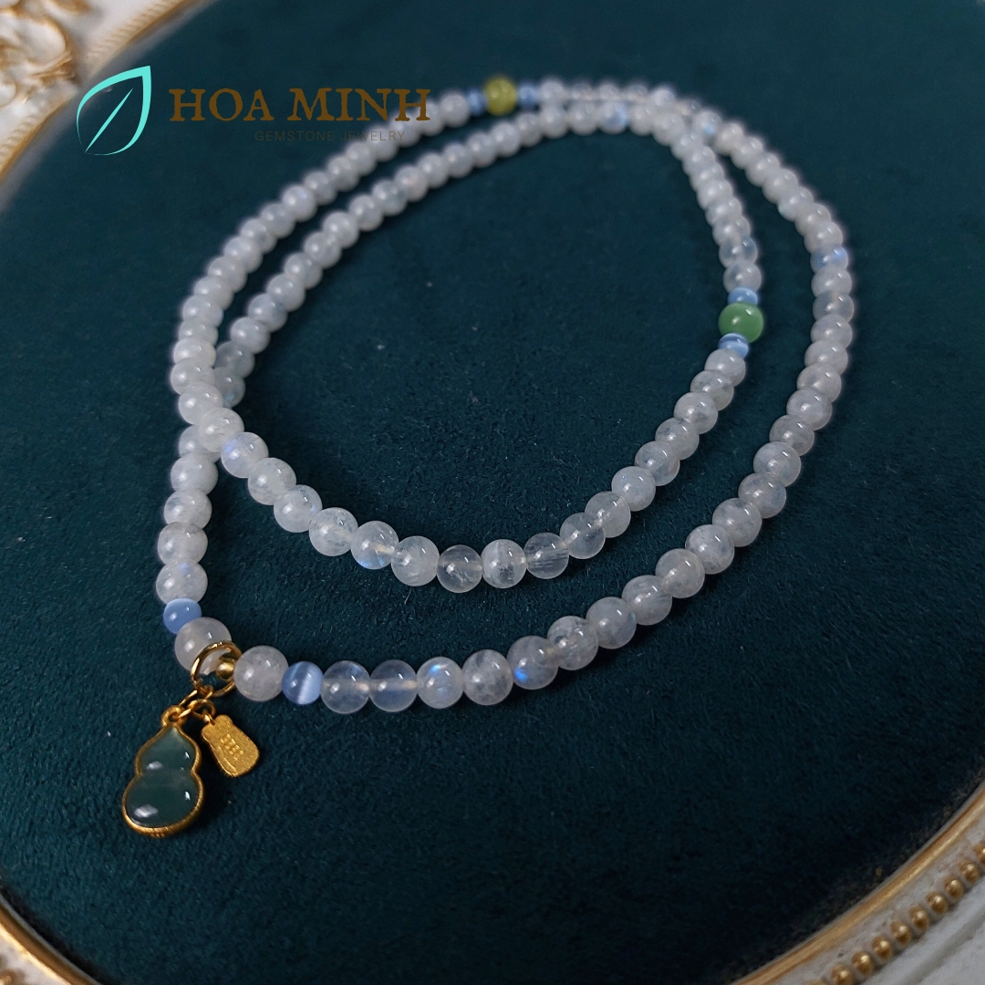 Vòng tay chuỗi 108 hạt đá Moonstone Mặt Trăng size hạt 5.3 li kiểu quấn 3 vòng phối viên đá mắt mèo charm hồ lô cẩm thạch tài lộc