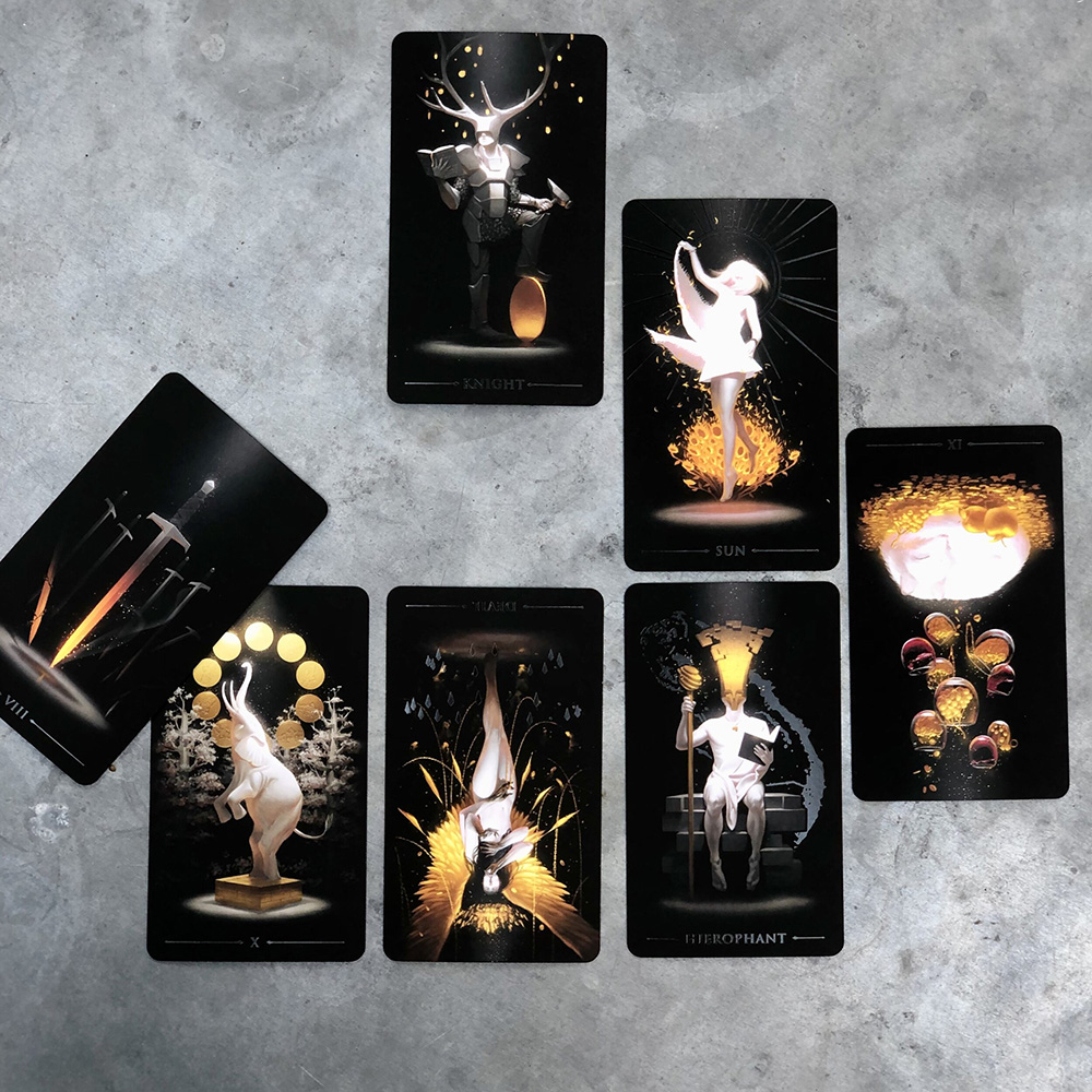 Bộ Bài True Black Tarot - Khai Phá Sắc Đêm Trong Tâm Hồn 79 Lá Bài