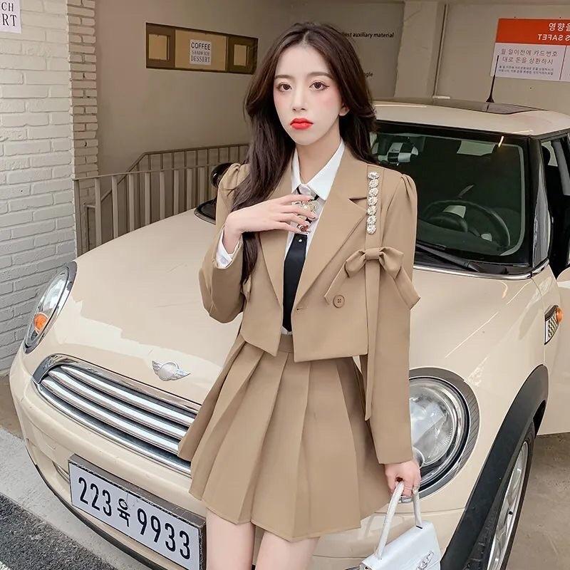 Set đồ Áo Blazer +chân váy xếp ly phong cách hàn quốc mẫu mới đẹp mã RB05