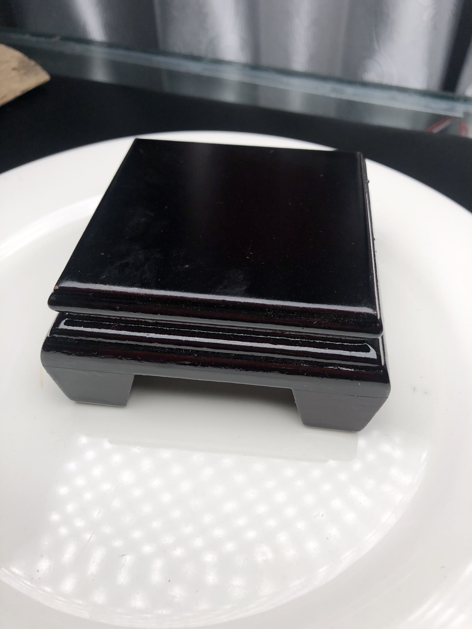 Đế gỗ 10x10 trưng bày vật phật phong thủy