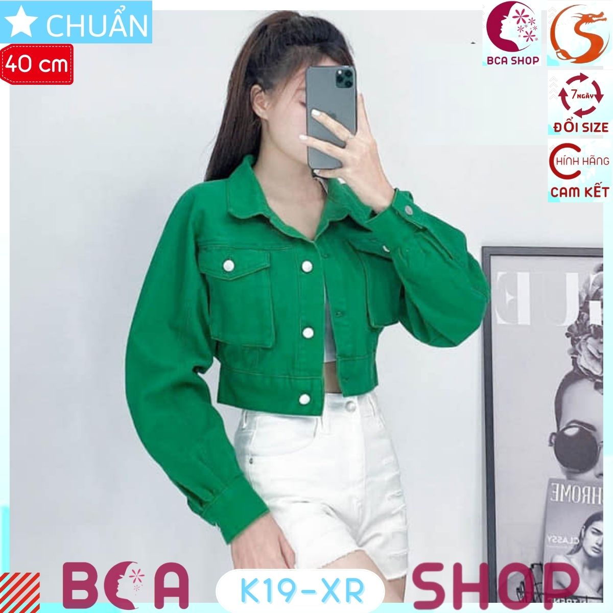 Áo khoác Jeans nữ K19 ROSATA tại BCASHOP màu xanh rêu phong cách cá tính và thời trang, rất độc đáo và nổi bât