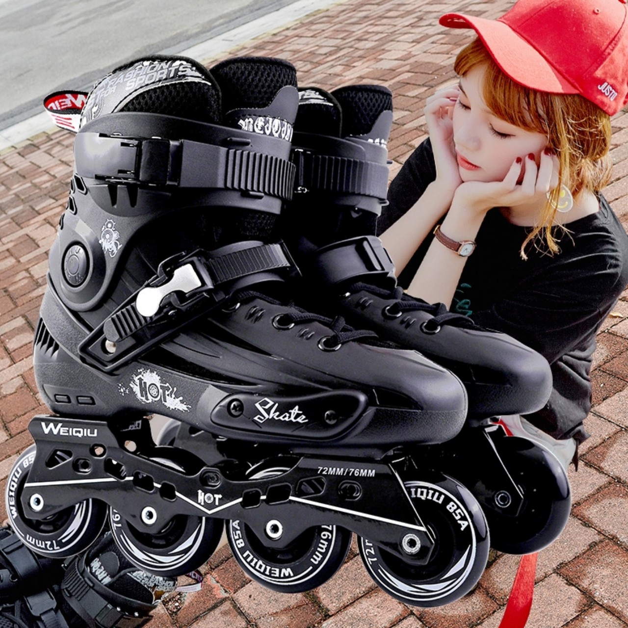 Giày trượt patin cao cấp có size từ 38-44 cho thanh niên và người lớn với màu đen vàng trẻ trung