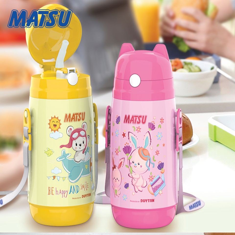 Bình Nước Học Sinh MATSU 400ml Nhựa Có Ống Hút Tặng Dây Đeo Bé Trai Bé Gái