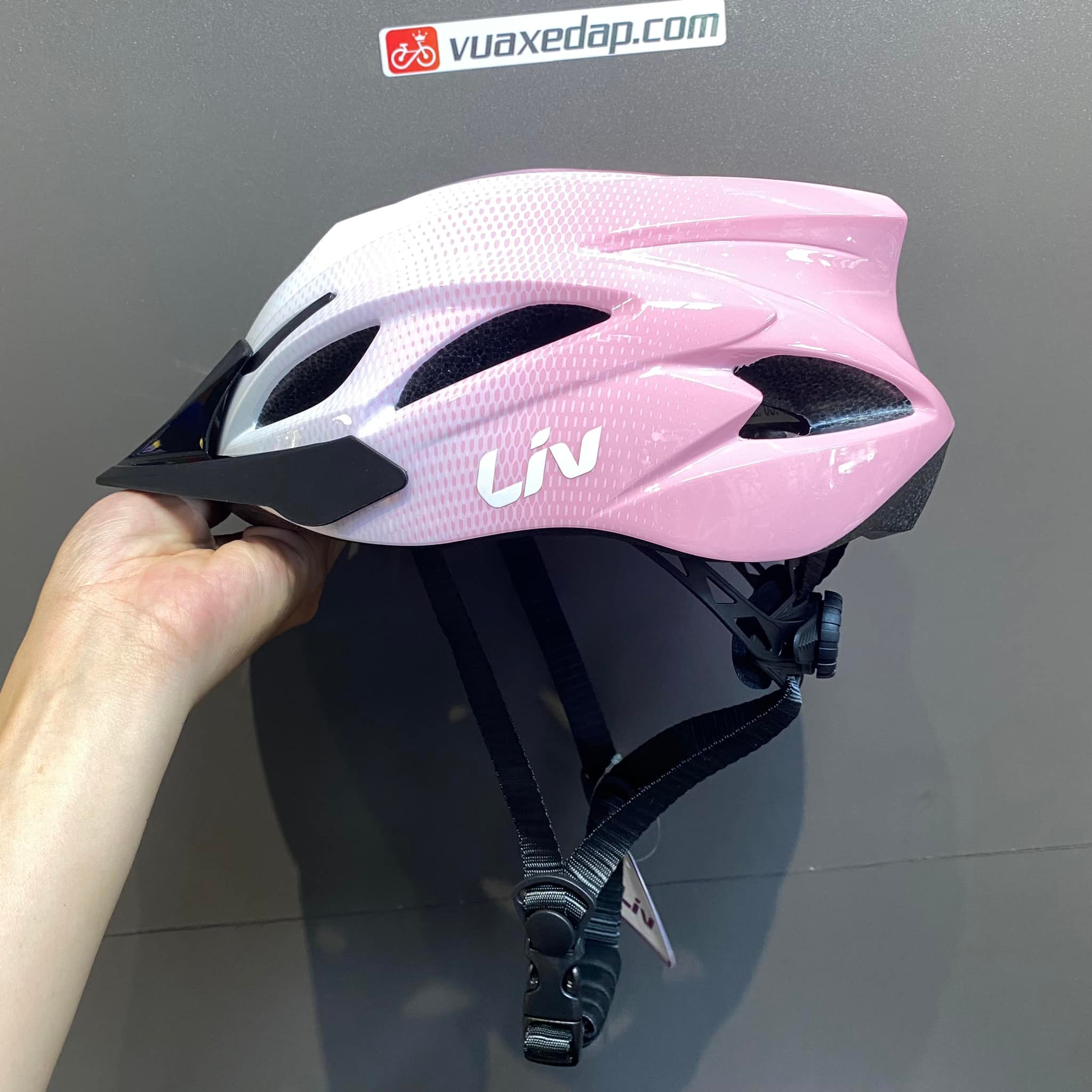 Mũ bảo hiểm xe đạp nữ GIANT LIV X7
