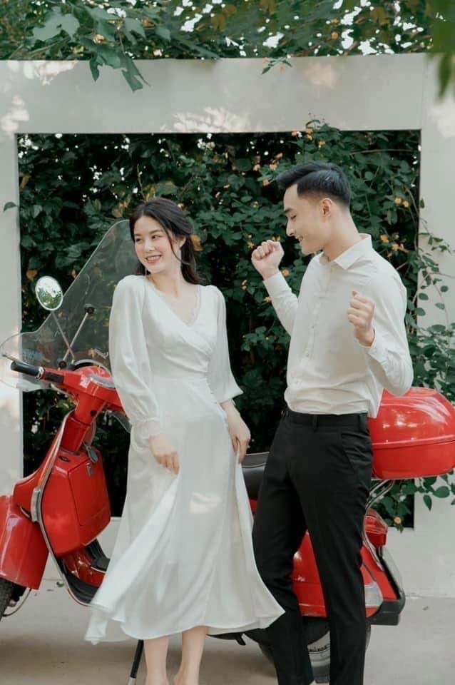 ĐẦM XÒE CHÉO NGỰC VIỀN REN KẾT HẠT EO 73667758