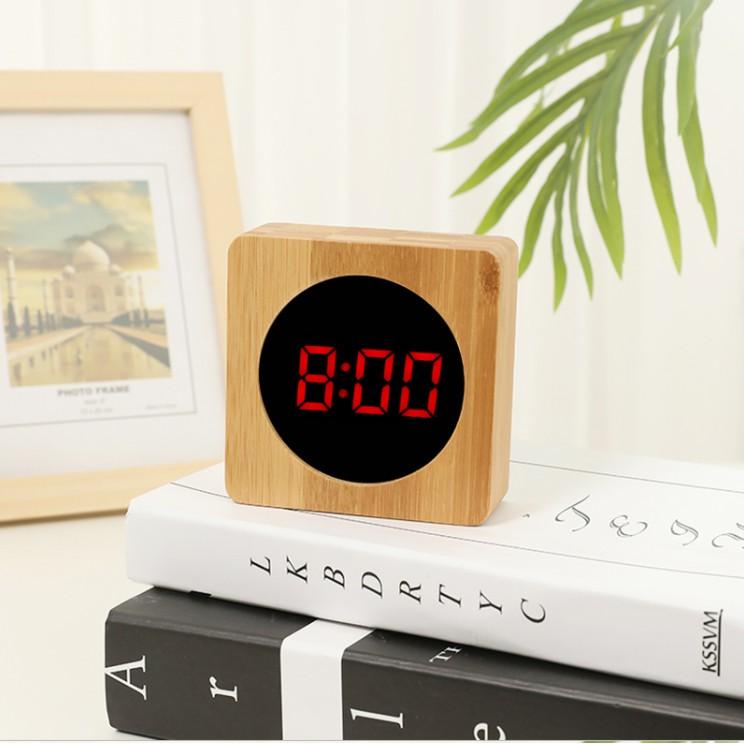 Đồng hồ báo thức decor hiện đại