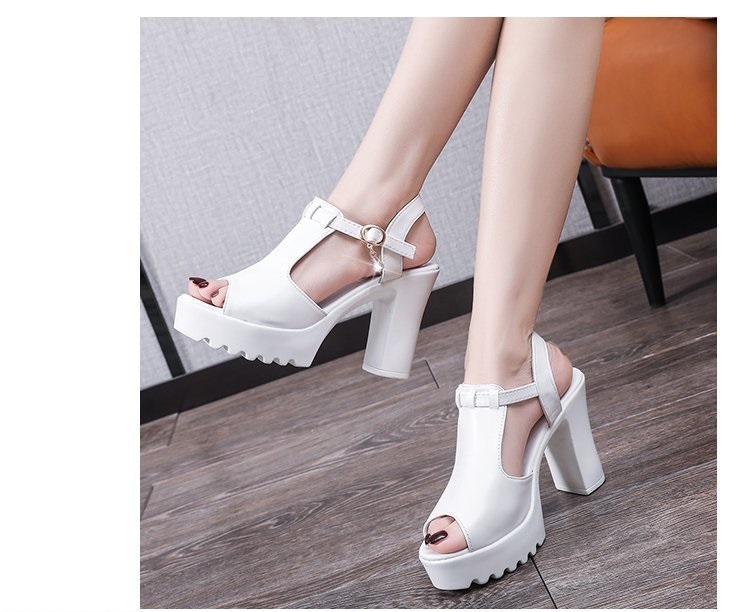 [SIÊU NHẸ VÀ ÊM] Giày Sandal đế thô chunky 10 phân S179