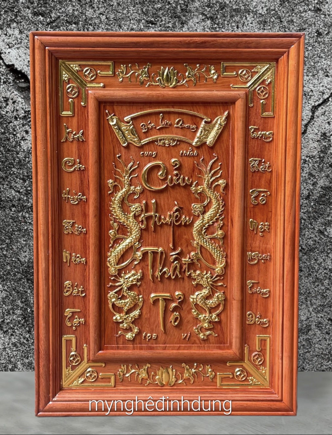Tranh thờ cửu huyền thất tổ bằng gỗ hương đá kt 68x98x4cm