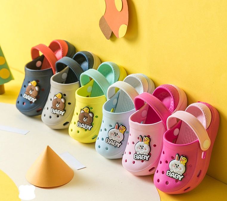 Dép Sục Cho Bé Trai, Bé Gái Thỏ Baby Ngộ Nghĩnh Dễ Thương, Chất Êm Mềm Cao Cấp Bền Đẹp, Sticker Có Thể Tháo Rời Thay Đổi Thoải Mái