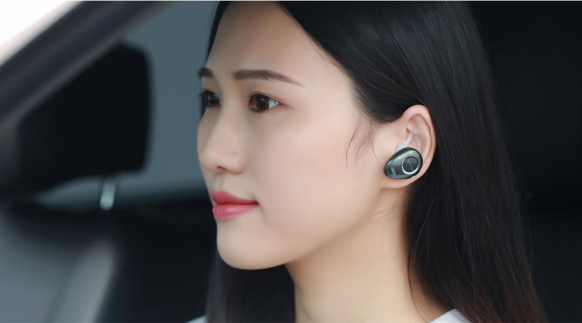 Tai Nghe Bluetooth 4.2 Remax RB-T22 + Tặng Kèm 1 Cáp Sạc IPhone - Hàng Chính Hãng