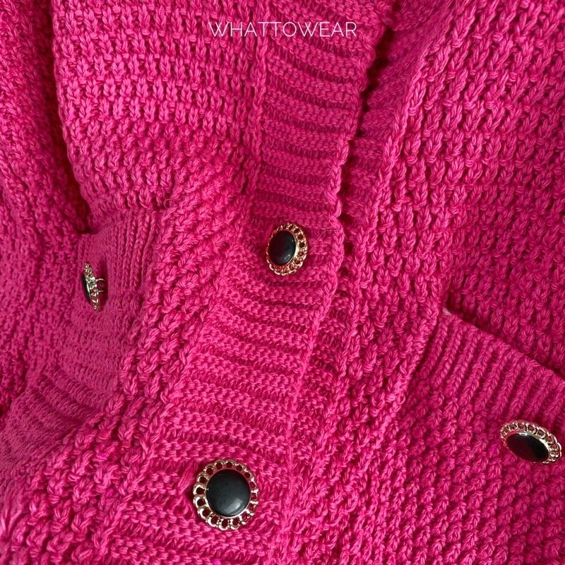 Áo cardigan len thưa nút ngọc