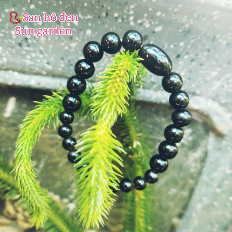 Vòng tay san hô đen thanh lịch