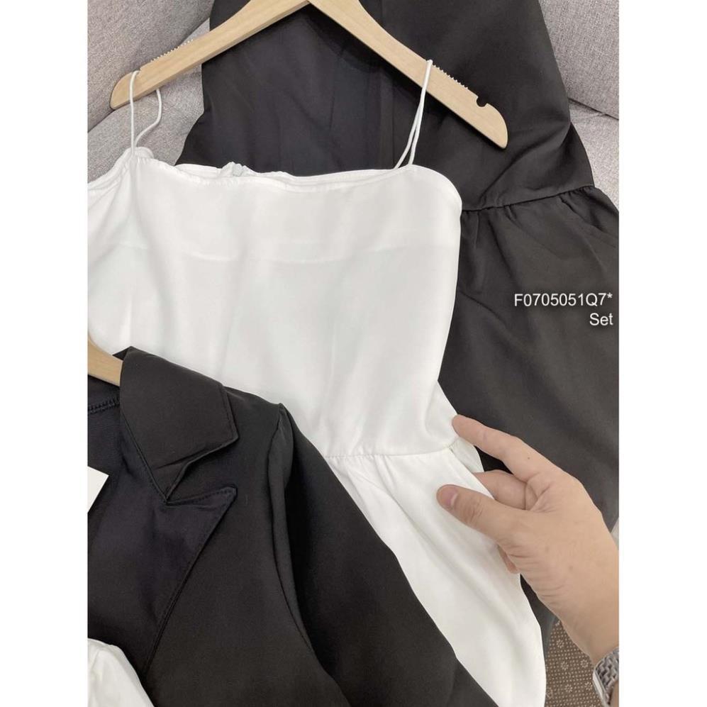Bộ Jumpsuit Nữ Quần Cộc Áo Vest Đũi Set Trang Phục Nữ Quần Ngắn Áo Quây Kèm Áo Khoác Ngoài 2 Màu