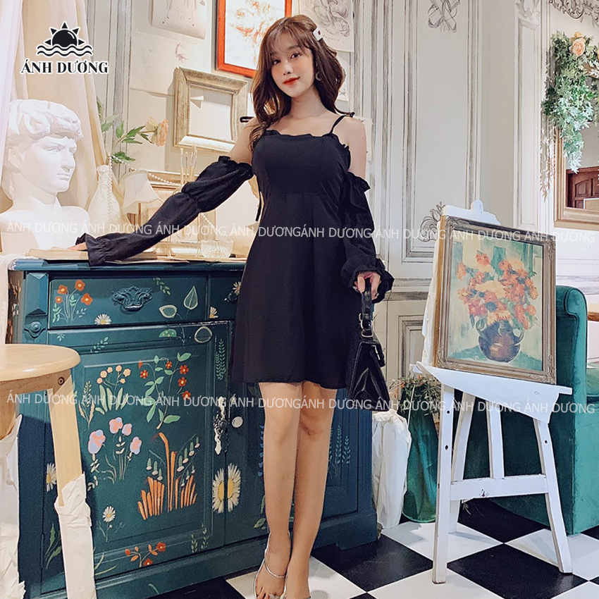 Đầm trễ vai 2 dây cột nơ 2 màu trắng đen thích hợp đi chơi hẹn hò