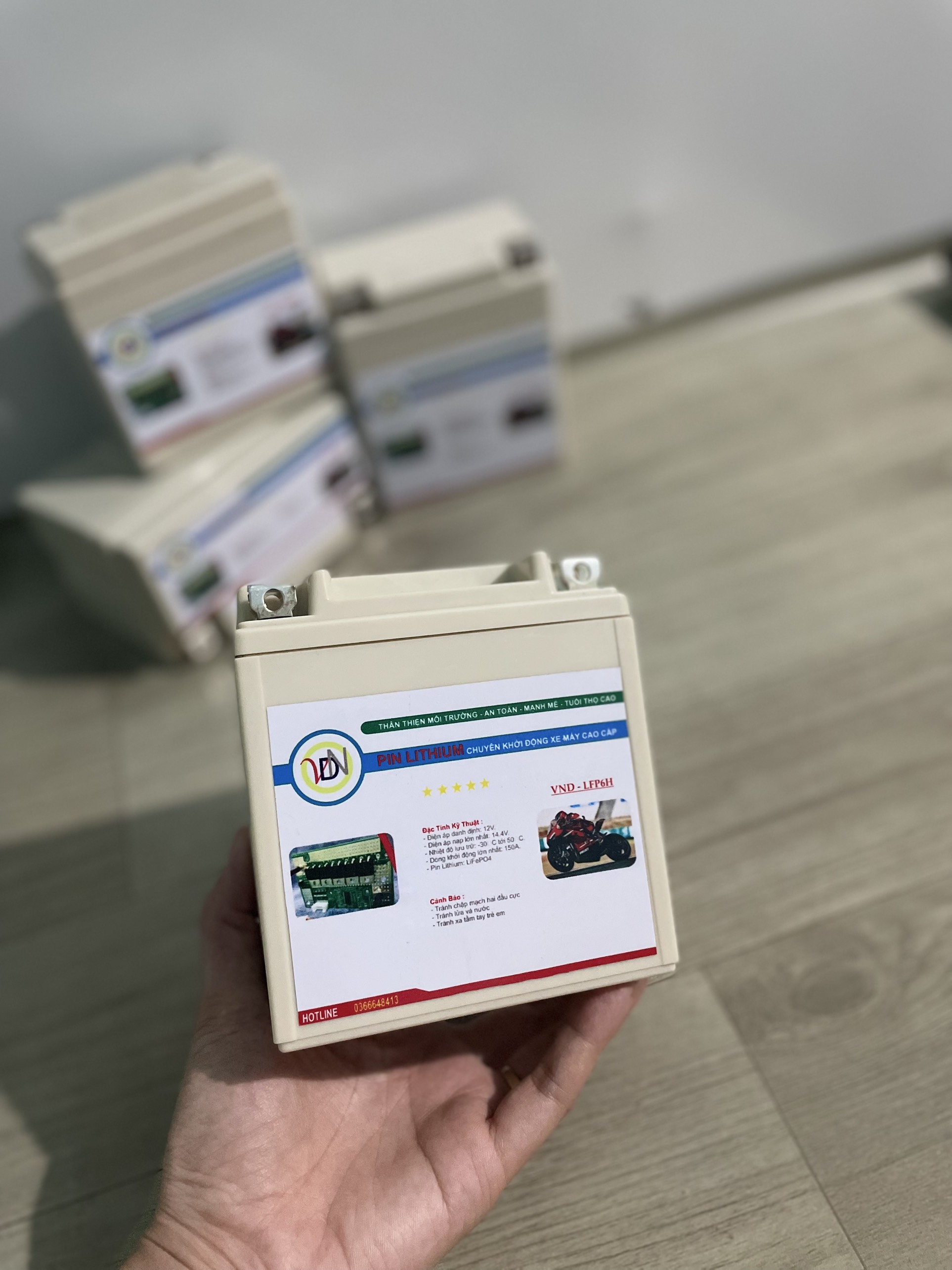 Acquy Pin Lithium chuyên khởi động xe máy VND-LFP6H, VQ motor store