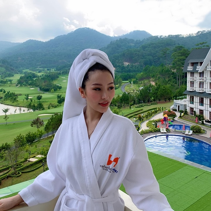 Swiss-Bel Resort Tuyền Lâm 5* Đà Lạt - Buffet Sáng, Hồ Bơi Ngoài Trời View Cực Đẹp, Hồ Bơi Trong Nhà, Xe Đưa Đón Trung Tâm Thành Phố