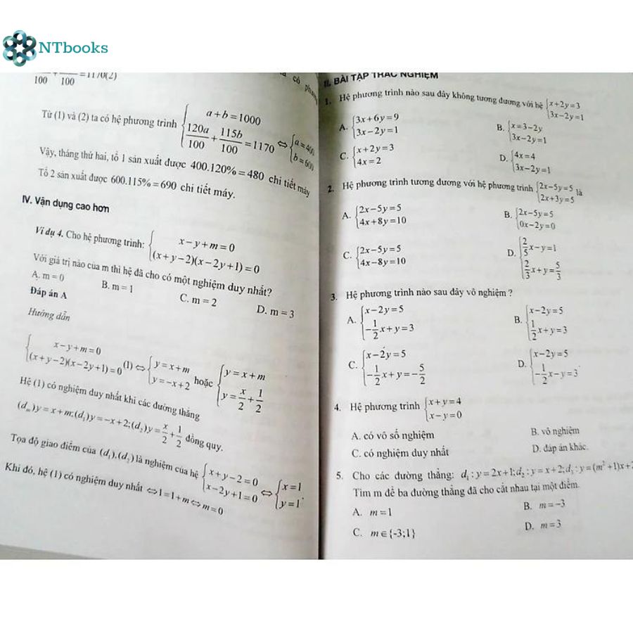 Combo 3 cuốn ôn thi vào 10 môn Toán , Văn, Anh