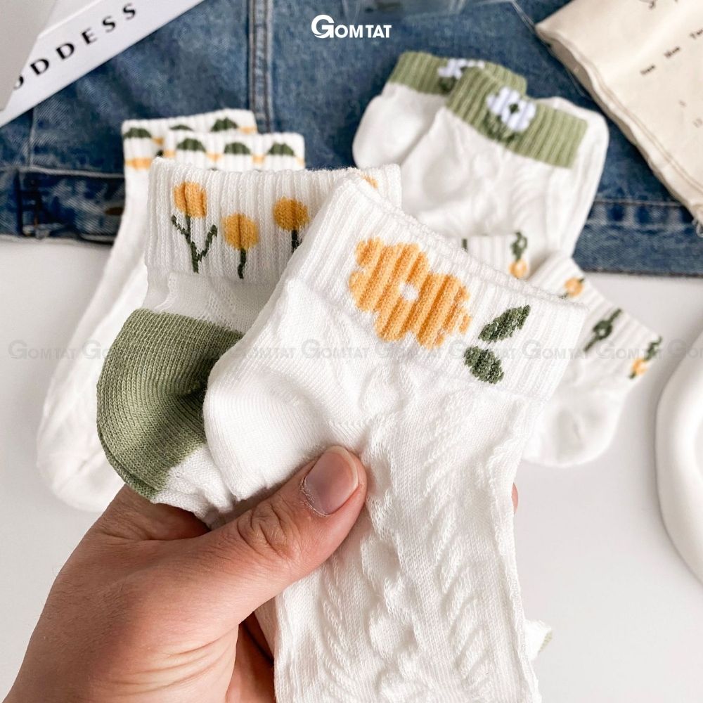 Set 5 đôi tất vớ nữ cổ ngắn GOMTAT họa tiết hoa dễ thương, chất liệu cotton mềm mịn thoáng mát, êm chân - CB093