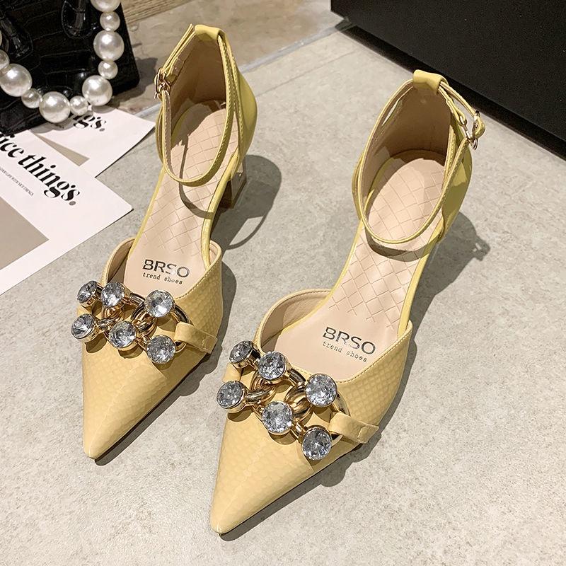 22 Spring and Summer New Fairy Diamond Fashion Sandals online celebrities in the same style with Baotou thick heel single shoe tip buckle