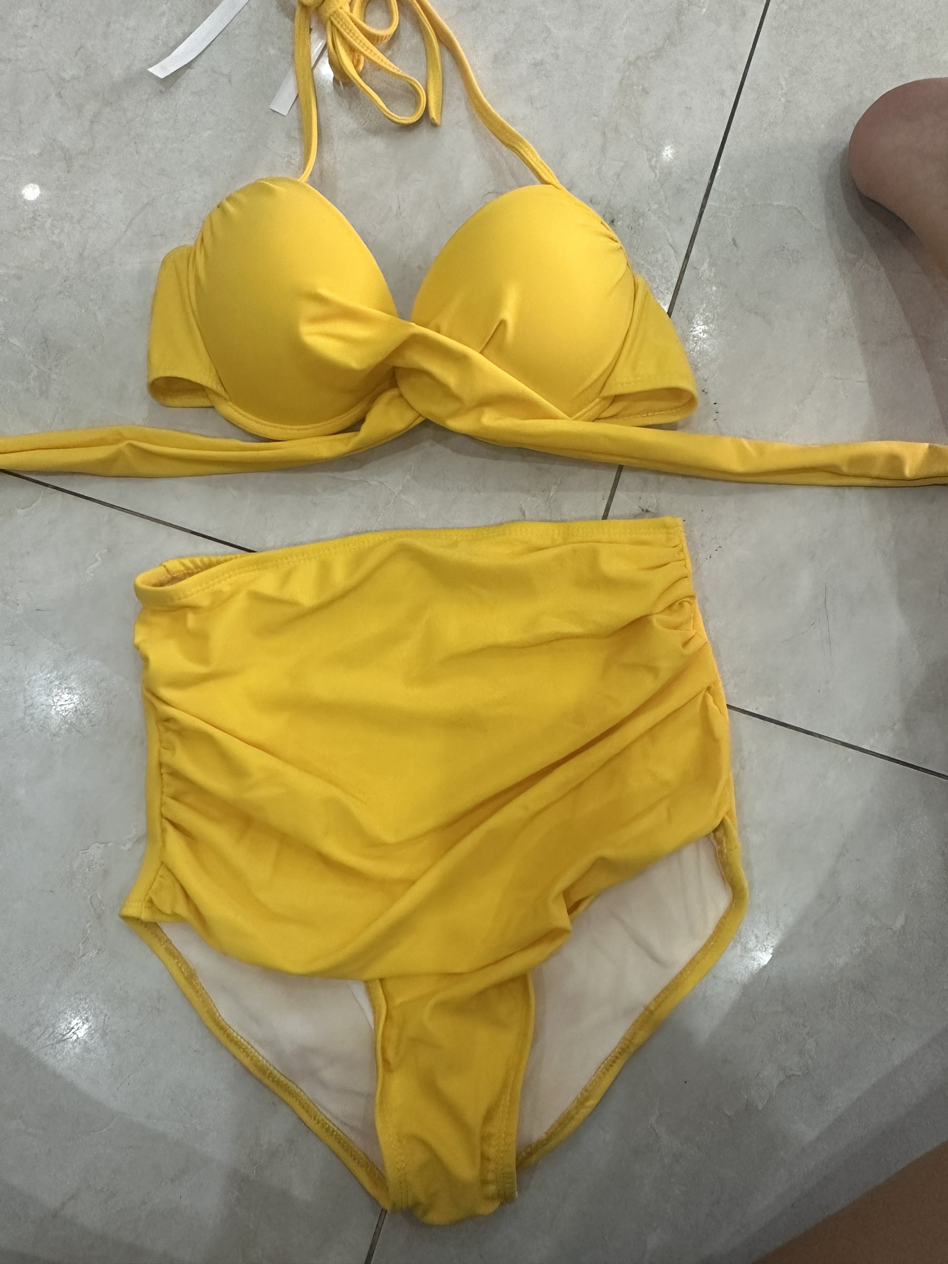 Bikini Nữ Đi Biển Sexy - Chat Shop Gửi Màu - Freesize
