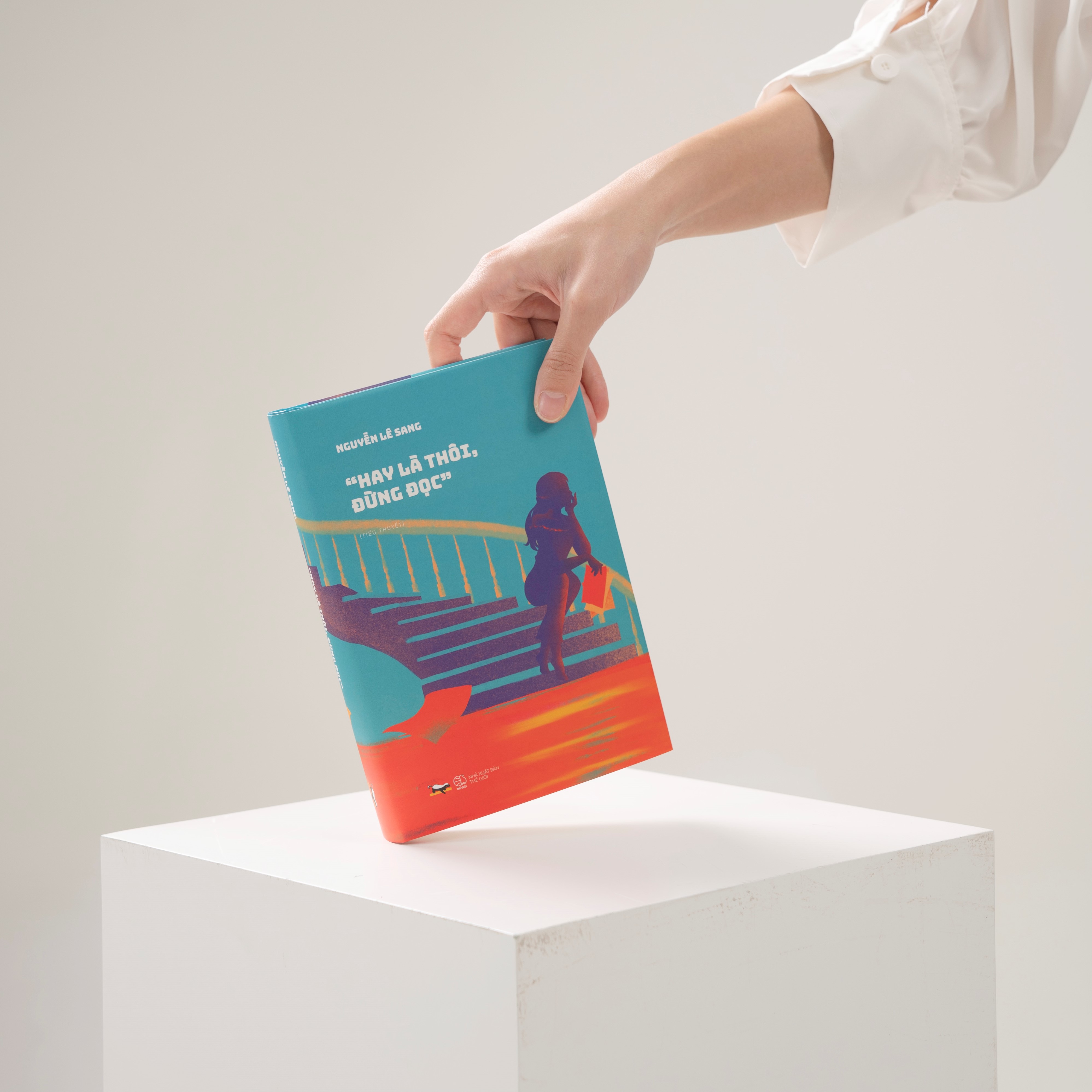 Hay là thôi, đừng đọc - Bìa Cứng