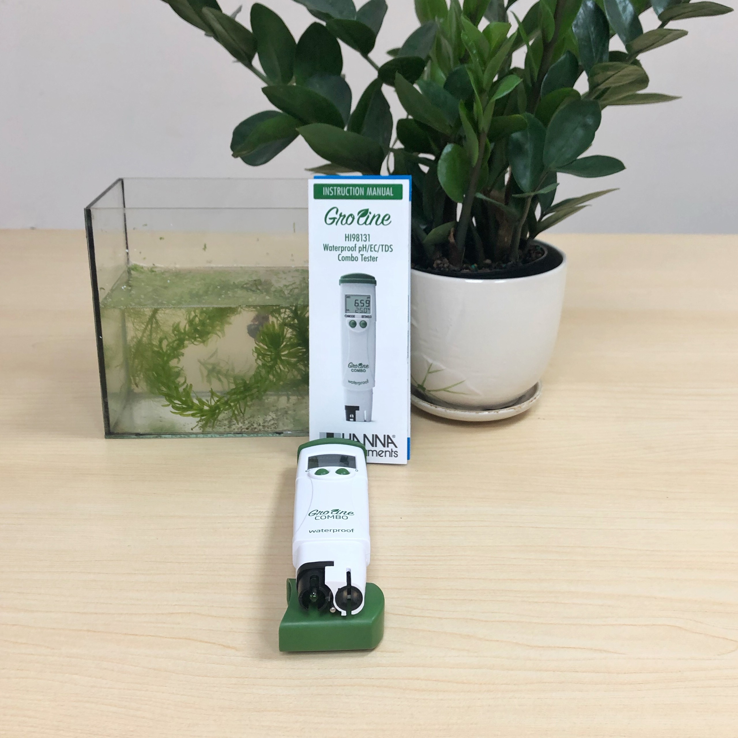 Bút đo pH/EC/TDS/Nhiệt độ Gro Line chống thấm nước trong thủy canh HANNA HI98131 - Hàng chính hãng