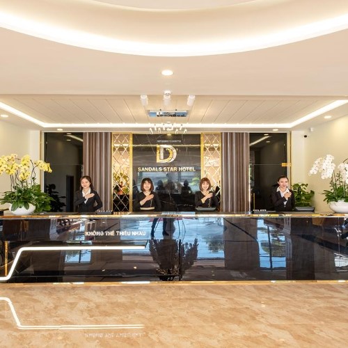 Sandals Star Hotel 3* Đà Lạt - Gồm Buffet Sáng - Gần Sân Bay Đà Lạt