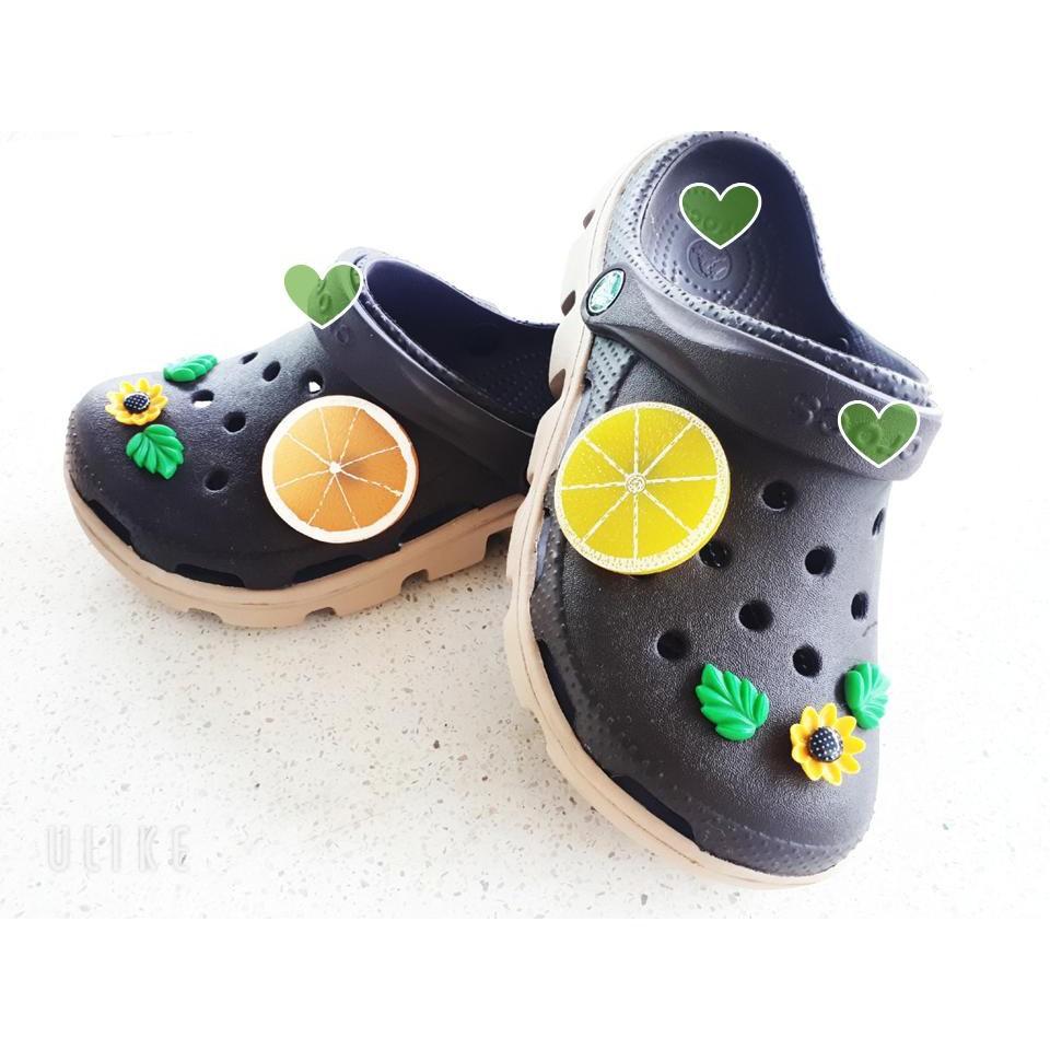Sticker gắn sục, dép cross LOẠI ĐÁ