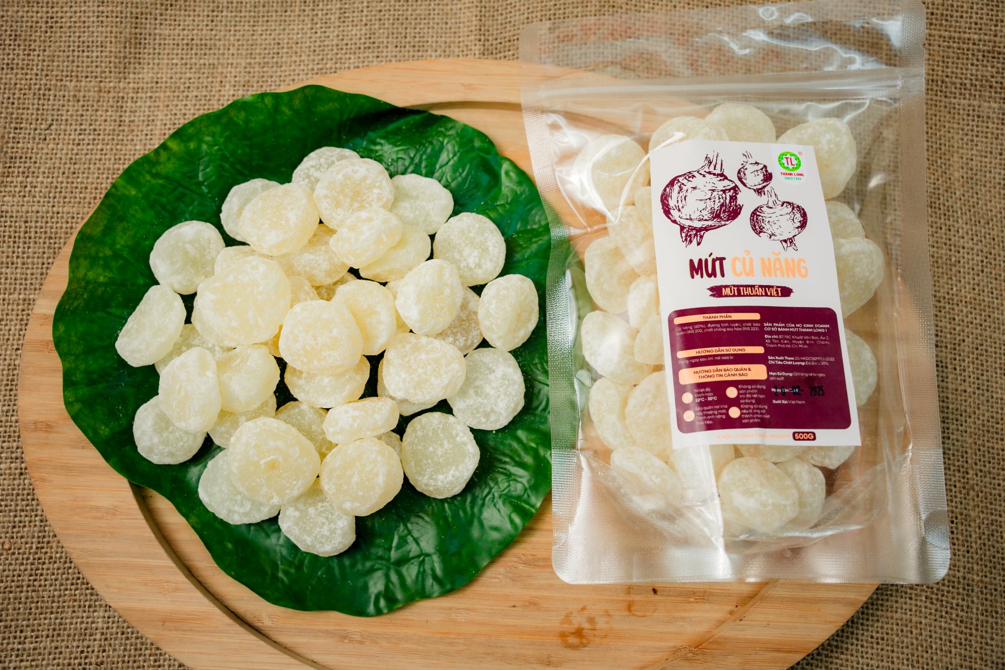 MỨT CỦ NĂNG THÀNH LONG GÓI 200G/ 500G