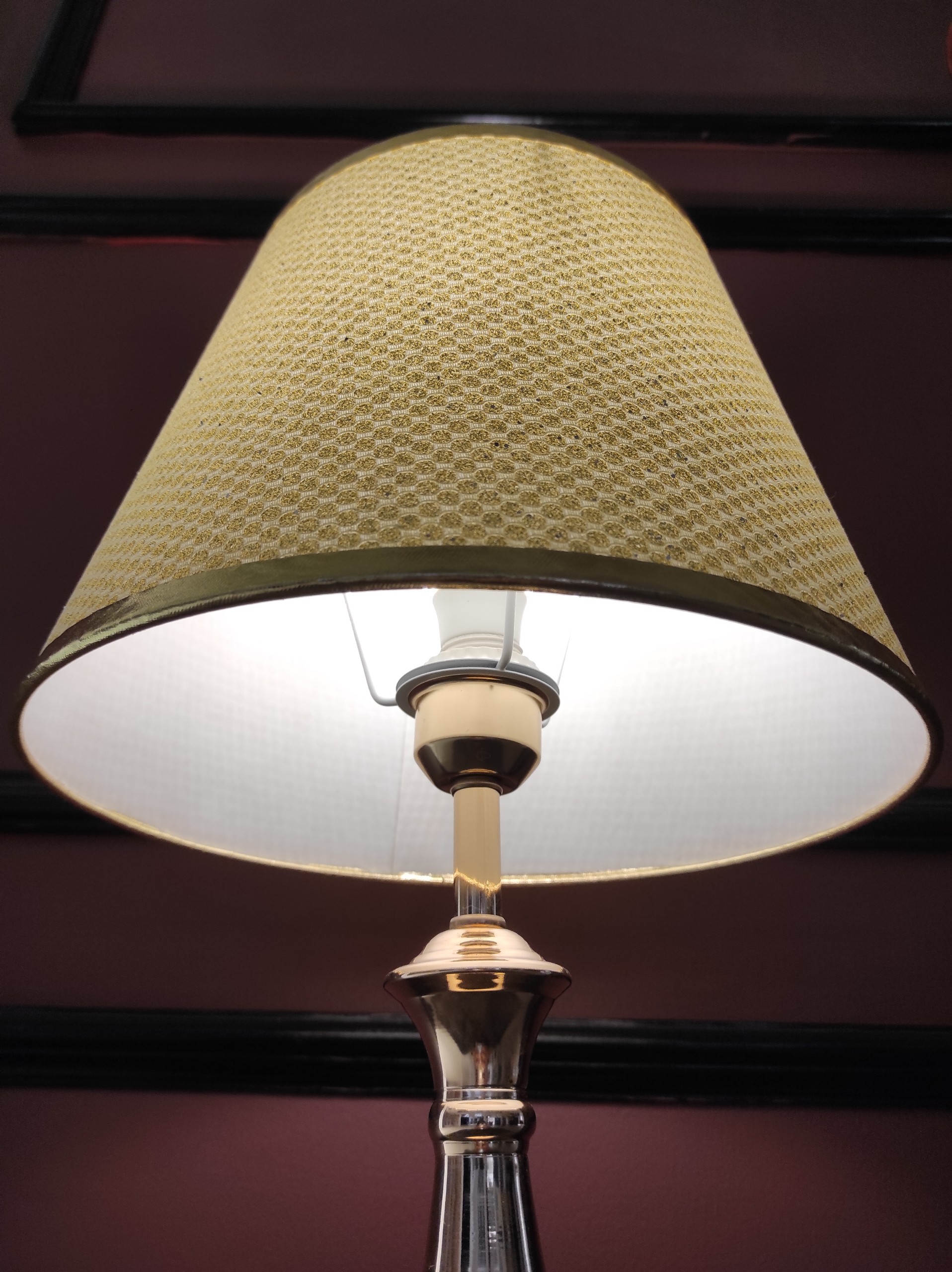 Đèn Bàn Hiện Đại, Đèn Trang Trí Tab, Đèn Bàn Màu Trắng, Đèn Bàn Decor