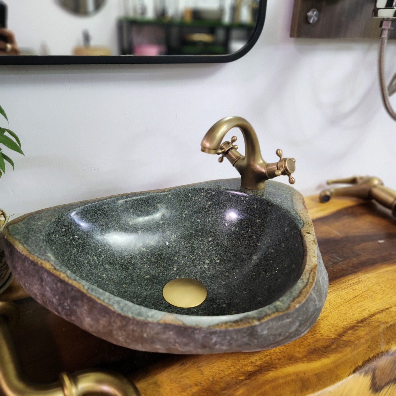 Chậu Lavabo đá cuội tự nhiên