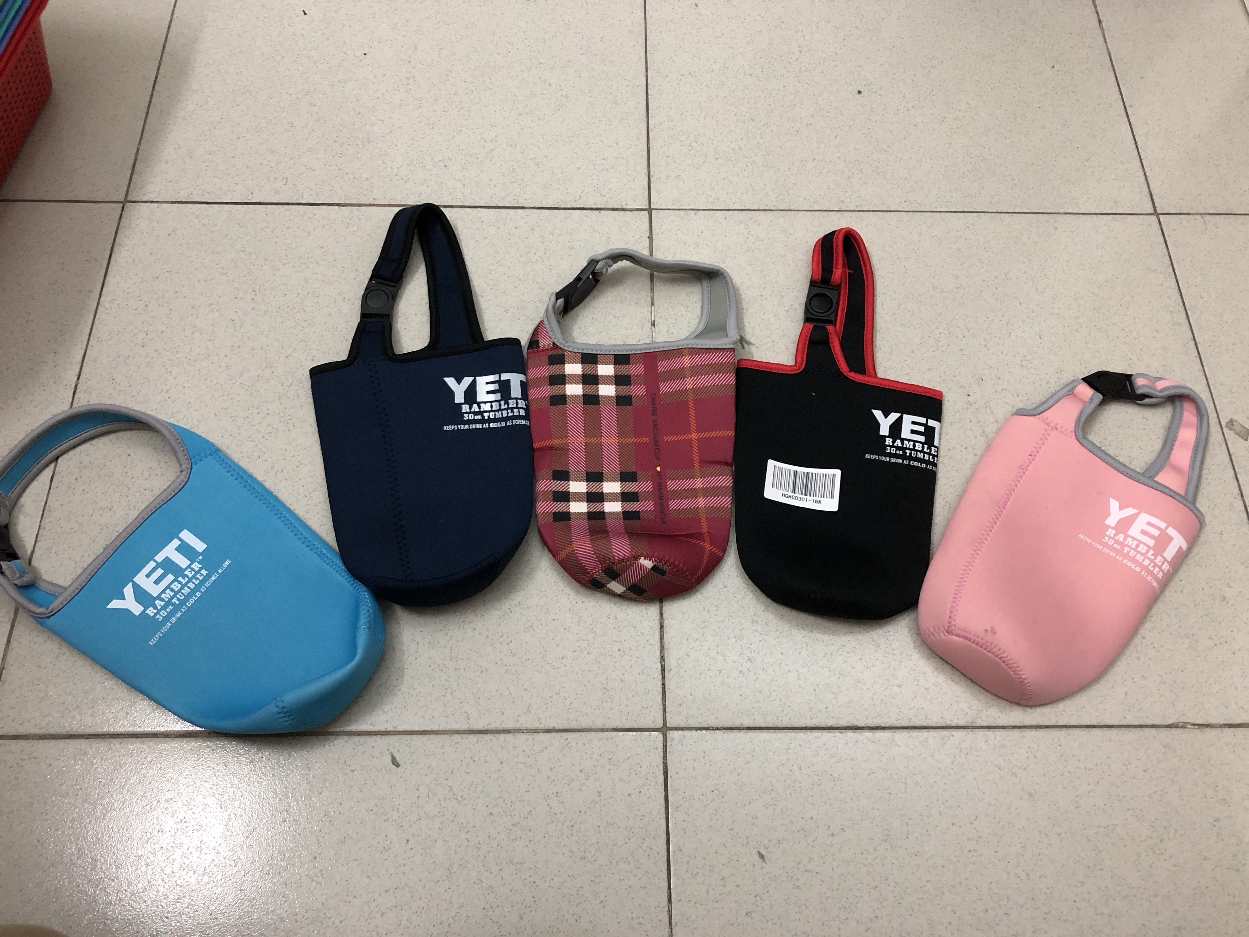 Túi Đựng Ly Giữ Nhiệt Yeti Thể Tích 900ml Chống Sóc