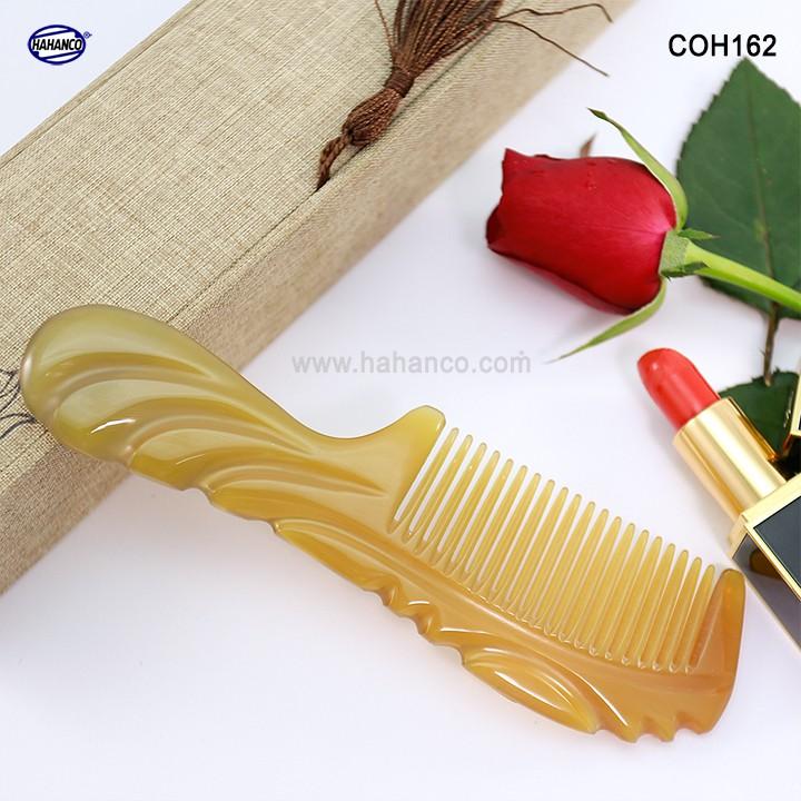 Lược sừng xuất Nhật (Size: M- 16cm) COH162 - Lược chuôi khía họa tiết đẹp - Chăm sóc tóc