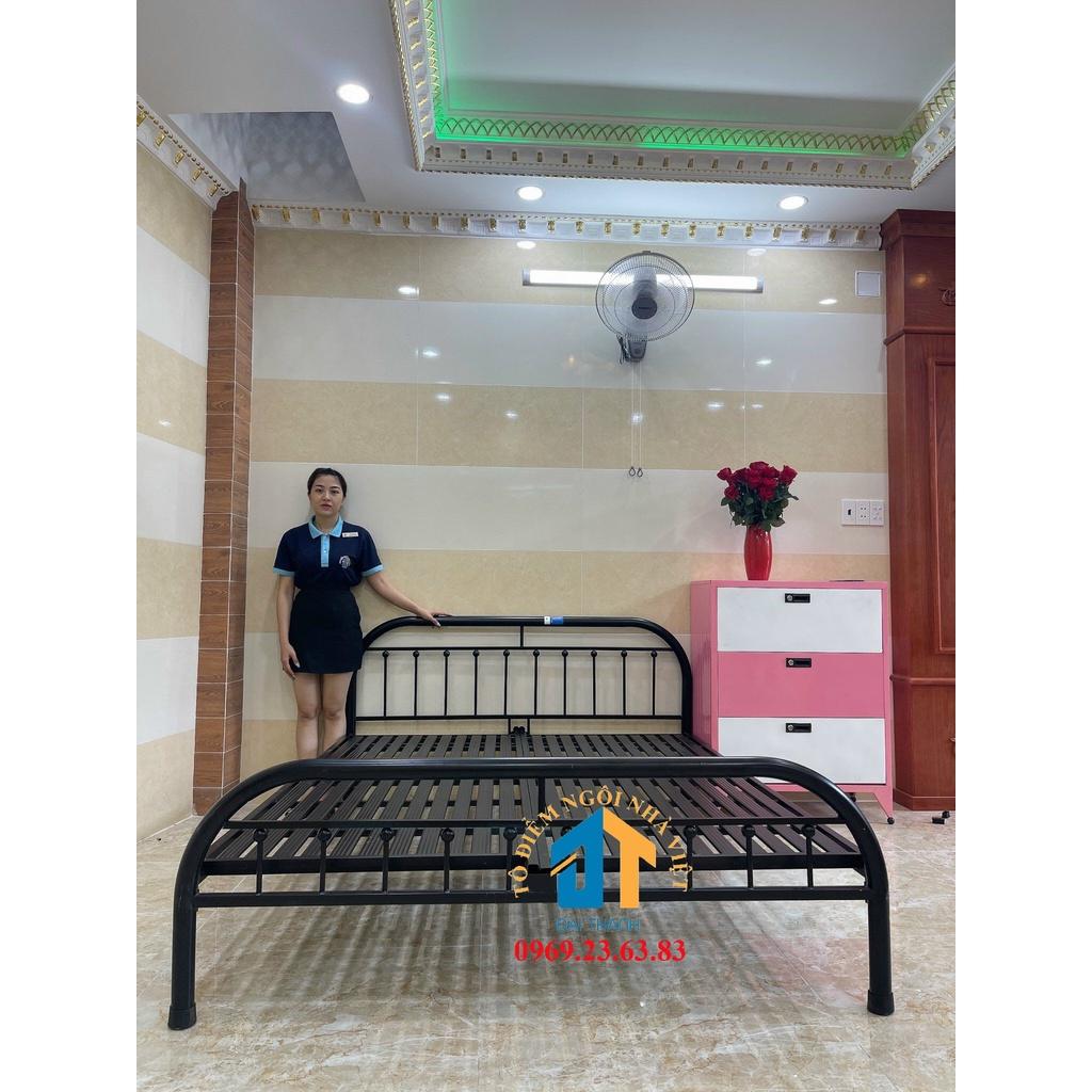 Giường sắt mỹ nghệ Đại thành 1m4x2m
