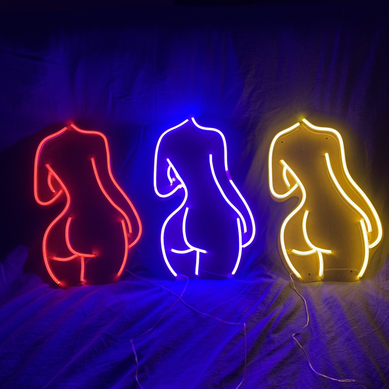 Đèn neon hình Sexy Body