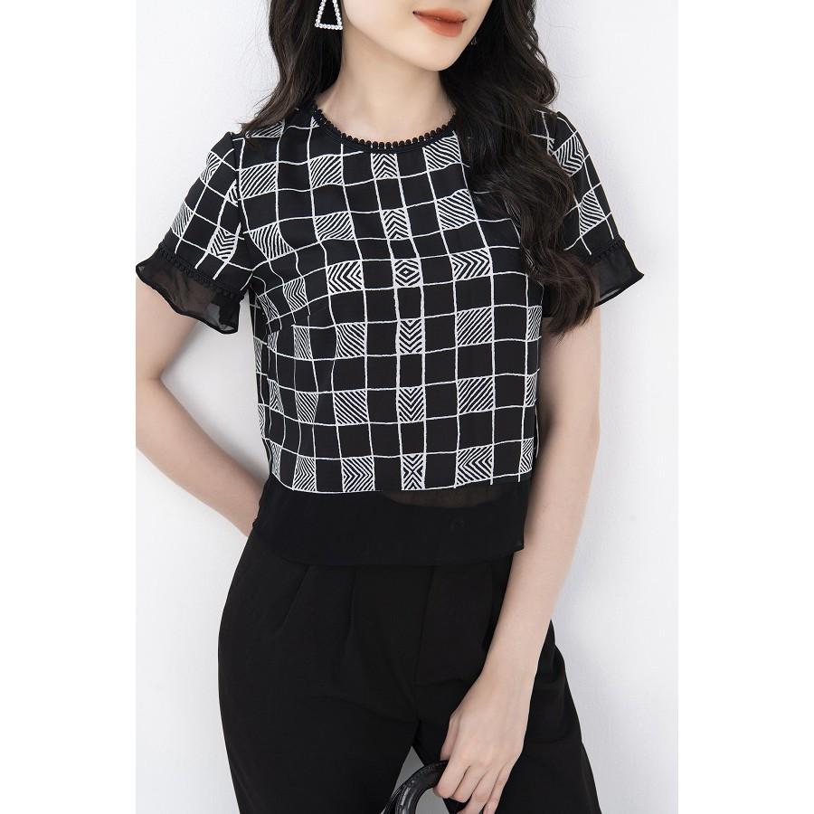 Áo kẻ Croptop, tay và gấu phối voan ngựa 13084K520 TOSON