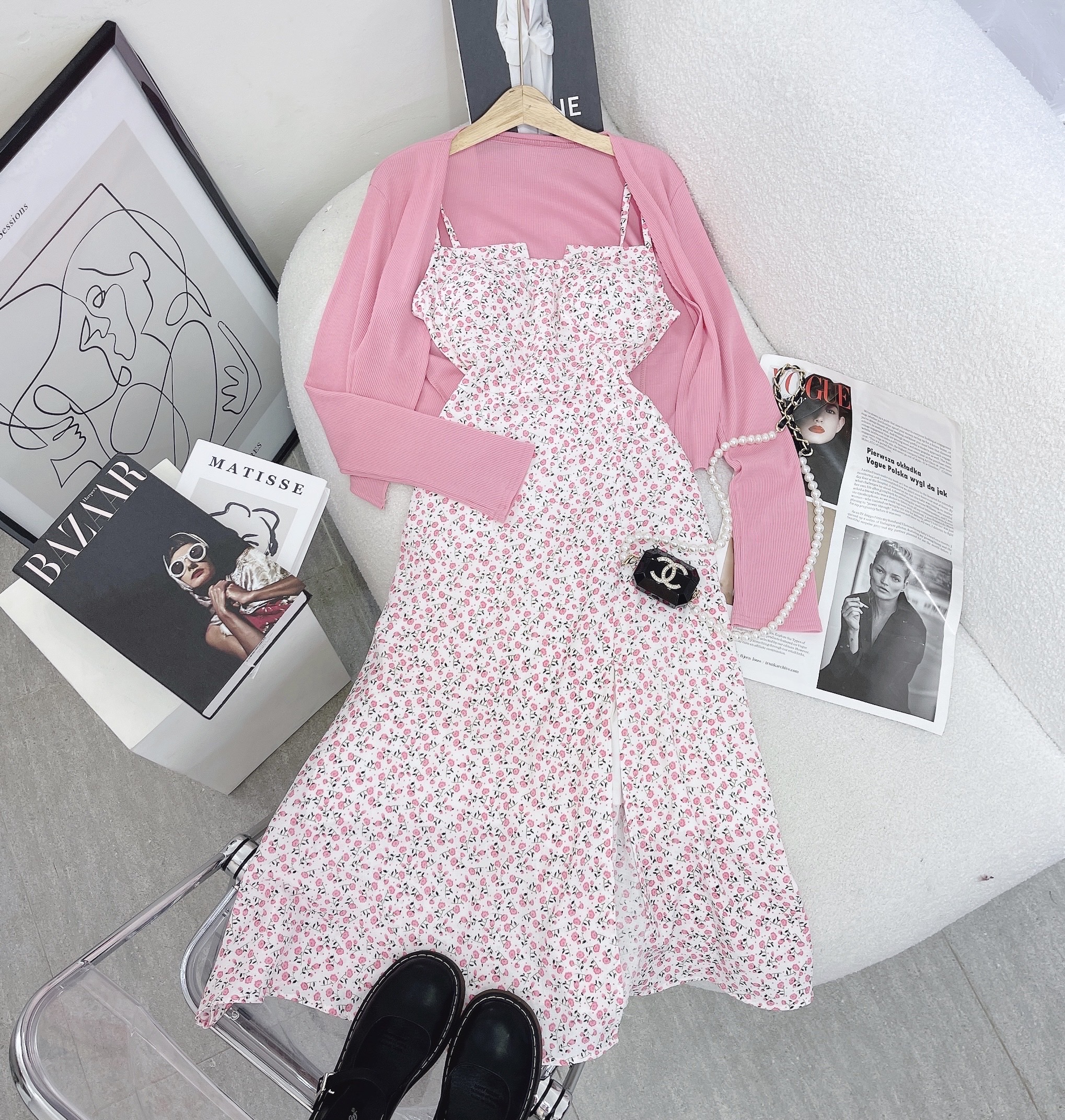 Set đầm 2 dây midi kèm áo khoác hồng dễ thương - Rossy Fashion