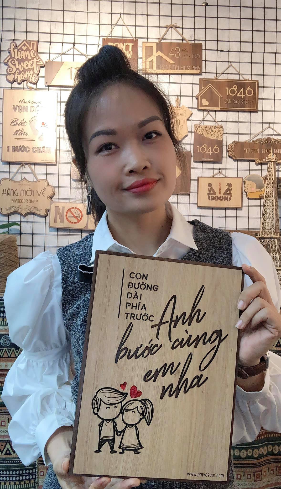 TRANH TÌNH YÊU, Gỗ 2 màu tương phản, PMV-TTY001