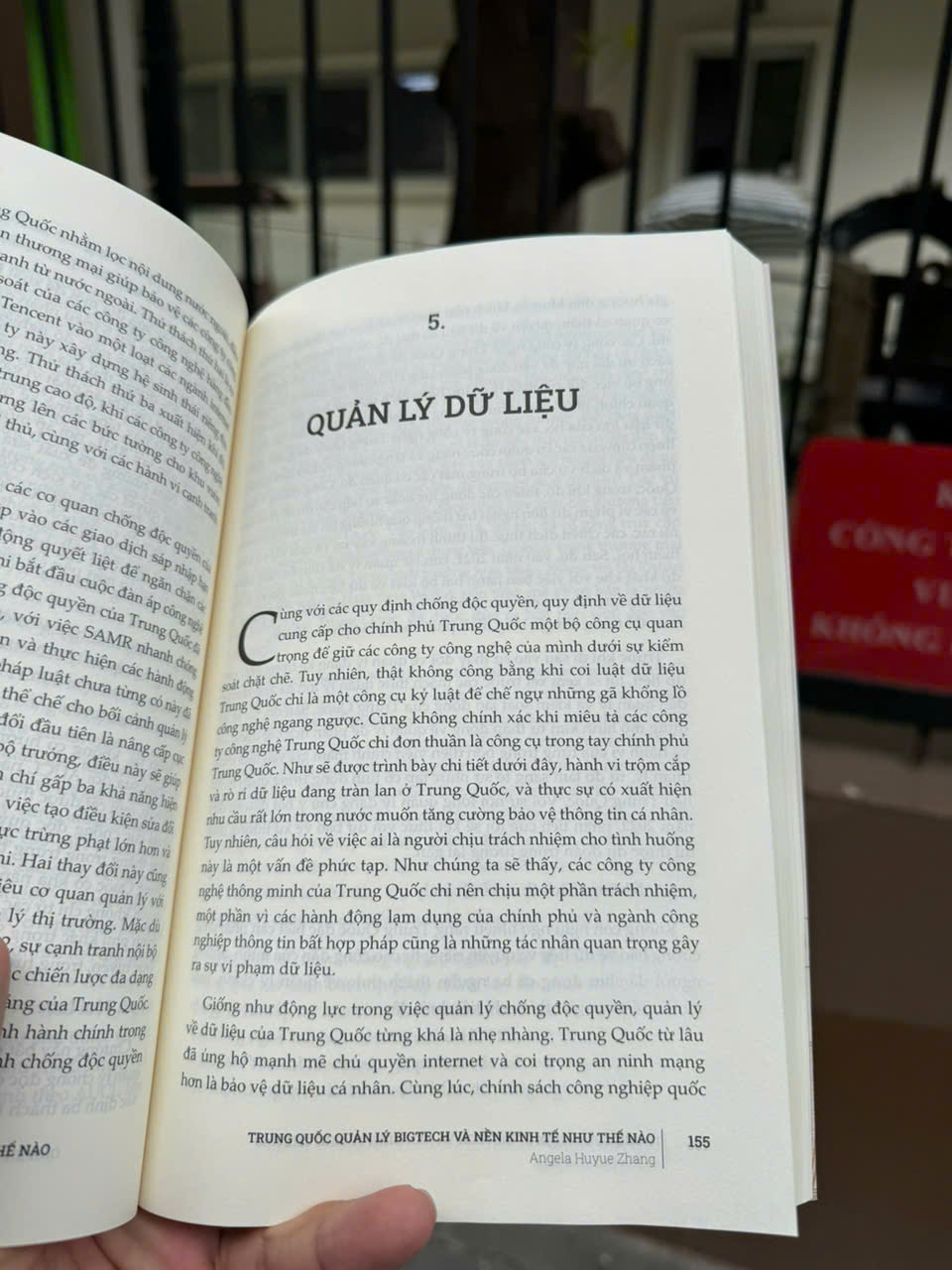 TRUNG QUỐC QUẢN LÝ BIG TECH VÀ NỀN KINH TẾ NHƯ THẾ NÀO - Angela Huyue Zhang - Phương Mạnh, Thiên Trang, Nghĩa Long, Linh Nga dịch - Lyceum